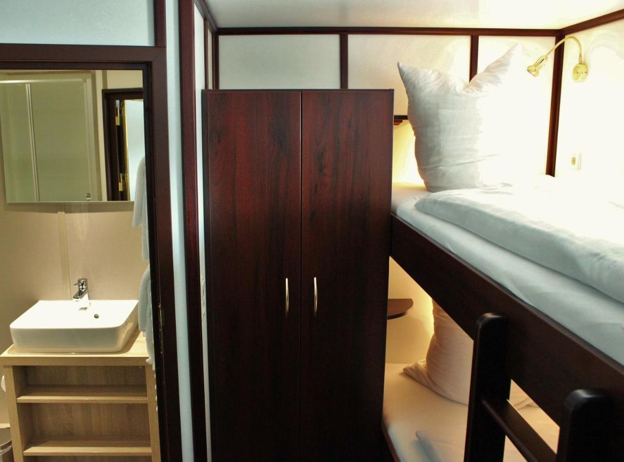 Hotel Alexander Von Humboldt - Schiff *