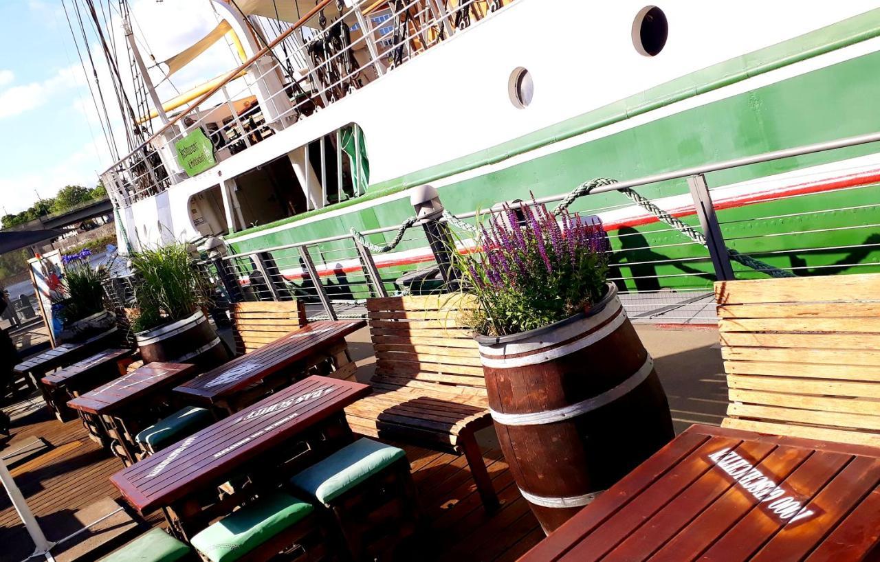 Hotel Alexander Von Humboldt - Schiff Bremen